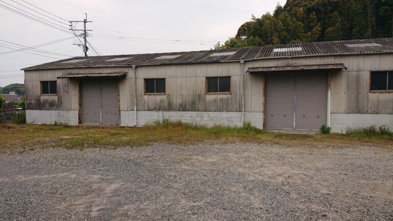 佐世保市三川内町ガレージ倉庫