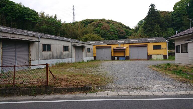 佐世保市三川内町ガレージ倉庫